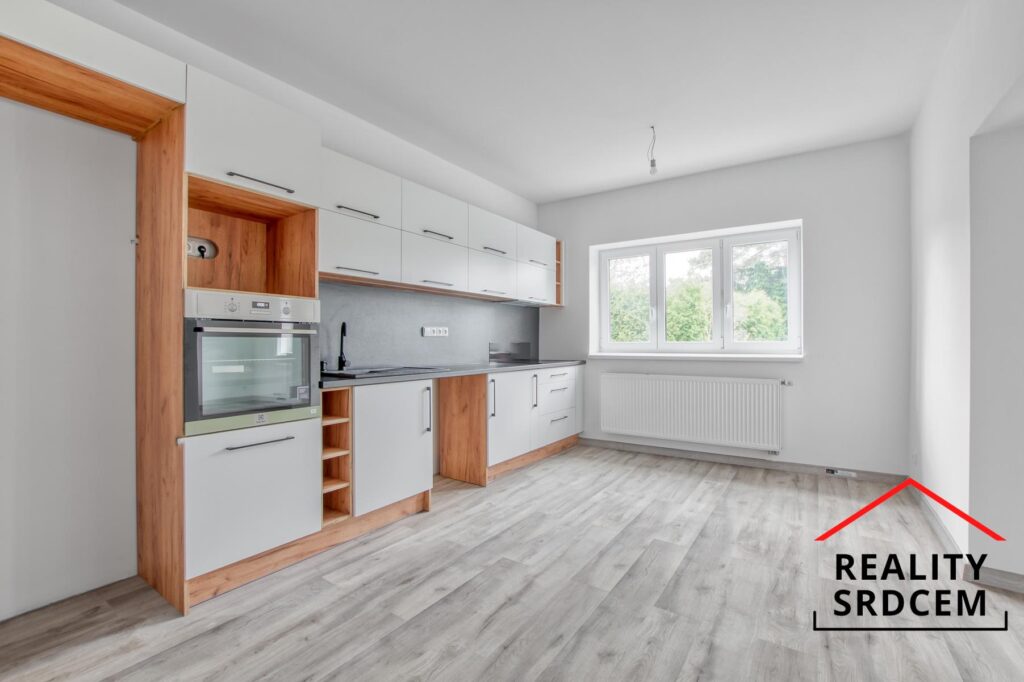 mikita-roman-realitni-makler-palkovice-pronajem-byt