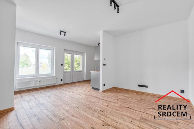 Michal-Lesnak-profesionalni-realitni-makler-prodej-pronajem-nemvitosti-ostrava-karvina-hravirov-fryd