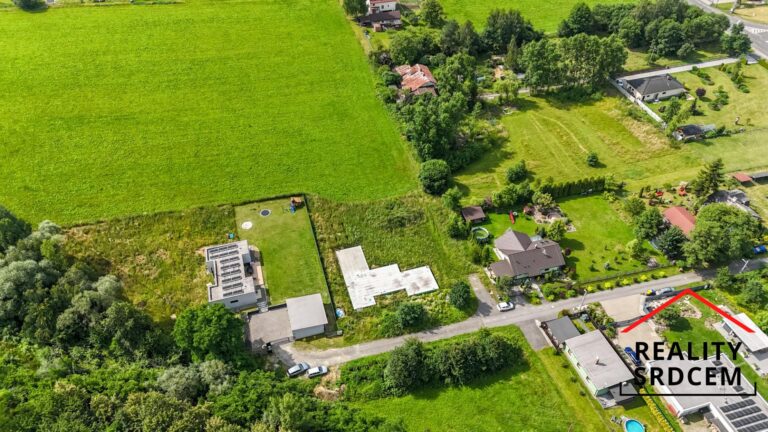 Michal-Lesnak-profesionalni-realitni-makler-prodej-nemovitosti-pozemek-karvina-ostrava-havirov-reali