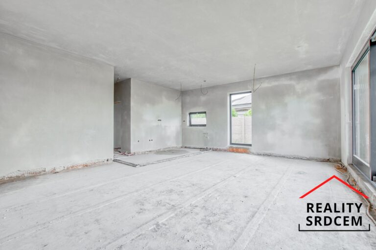 Michal-Lesnak-profesionalni-realitni-makler-prodej-pronajem-nemovitosti-rd-ostrava-rodinny-dum-novos