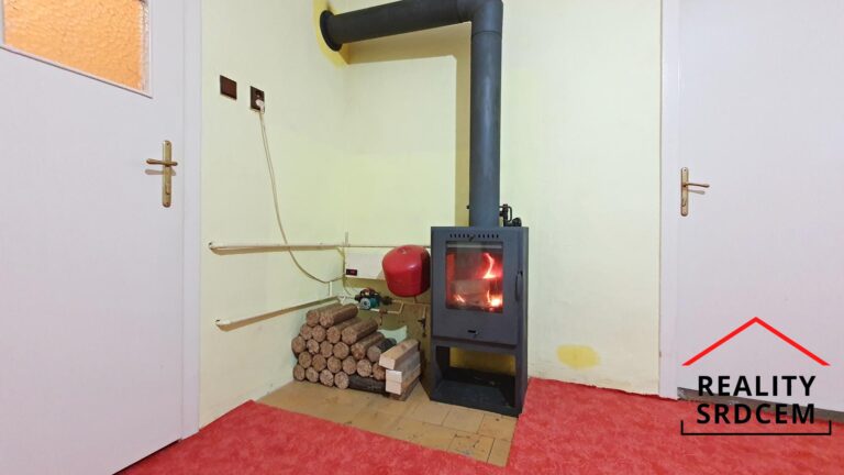 mikita-roman-realitni-makler-frydek-mistek-pronajem-byt