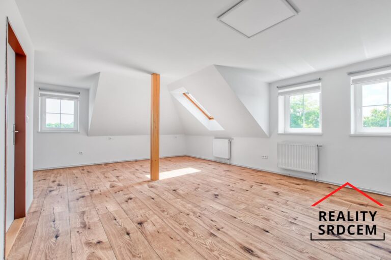 Michal-Lesnak-realitni-makler-prodej-pronajem-nemovitosti-realitni-kancelar-delame-reality-srdcem