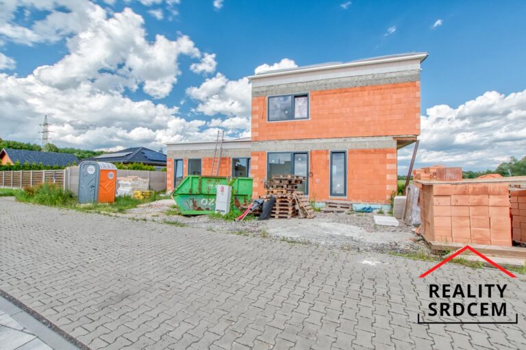 Michal-Lesnak-profesionalni-realitni-makler-prodej-pronajem-nemovitosti-rd-ostrava-rodinny-dum-novos