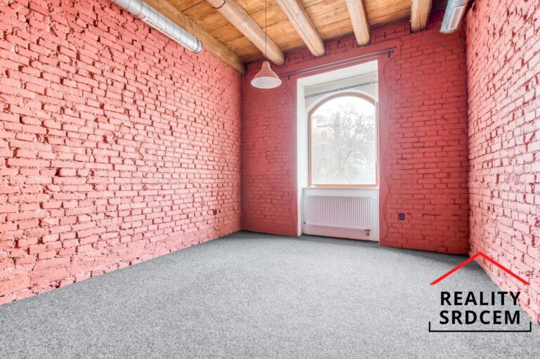 Michal-Lesnak-profesionalni-realitni-makler-prodej-pronajem-sprava-nemovitosti-delame-reality-srdcem