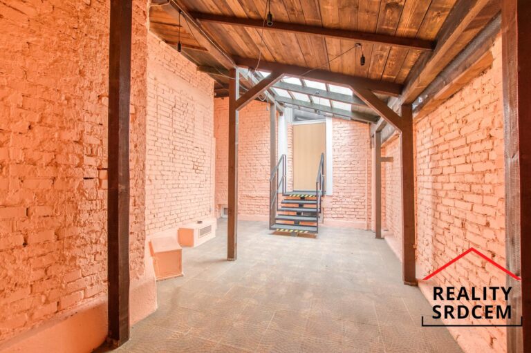 Michal-Lesnak-profesionalni-realitni-makler-prodej-pronajem-sprava-nemovitosti-delame-reality-srdcem