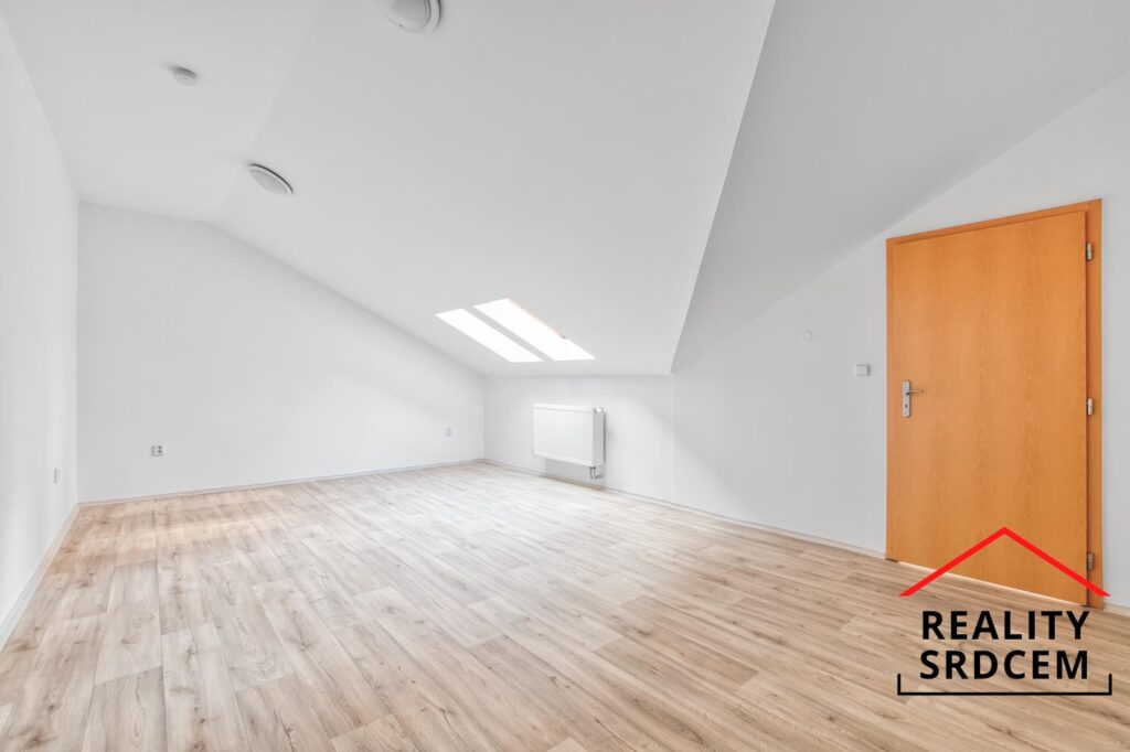 Michal-Lesnak-profesionalni-realitni-makler-prodej-pronajem-sprava-nemovitosti-delame-reality-srdcem