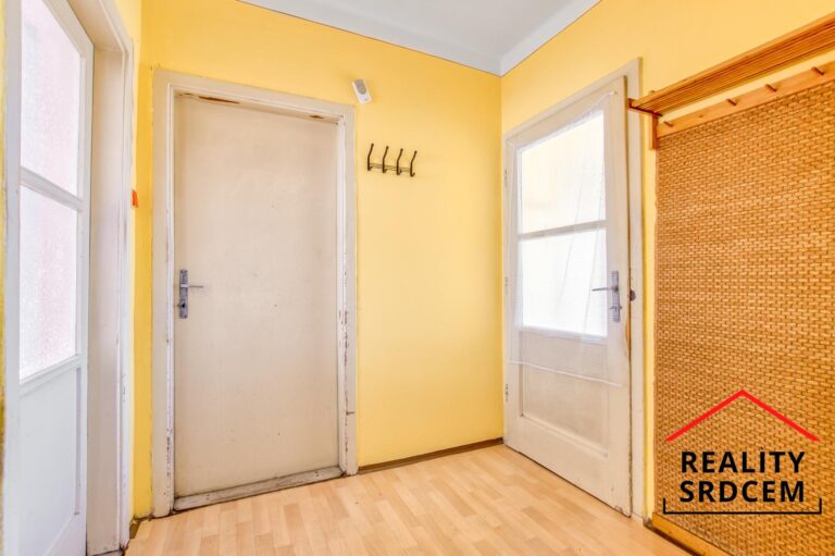 mikita-roman-realitni-makler-lucina-prodej-rodinny-dum