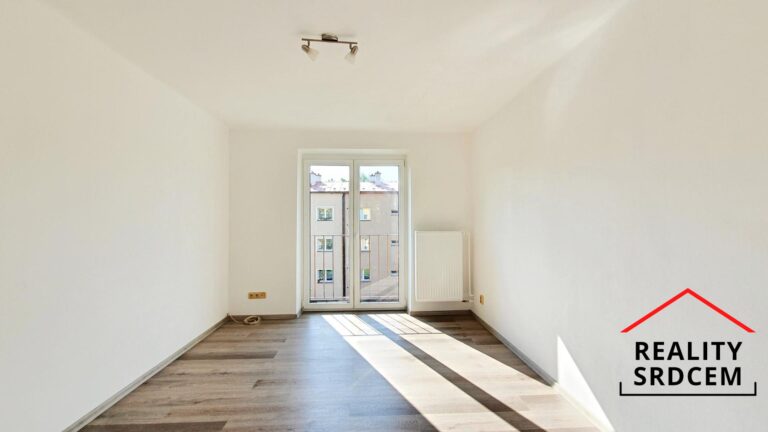 mikita-roman-realitni-makler-frydek-mistek-pronajem-byt