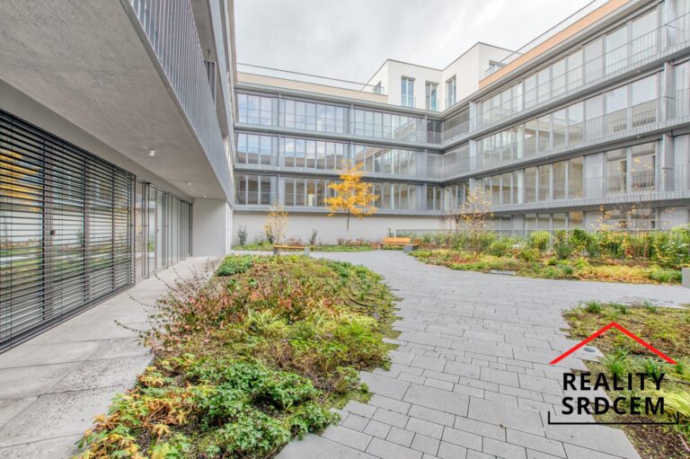 Michal-Lesnak-realitni-makler-pronajem-nemovitosti-ostrava-realitni-kancelar-delame-reality-srdcem-r