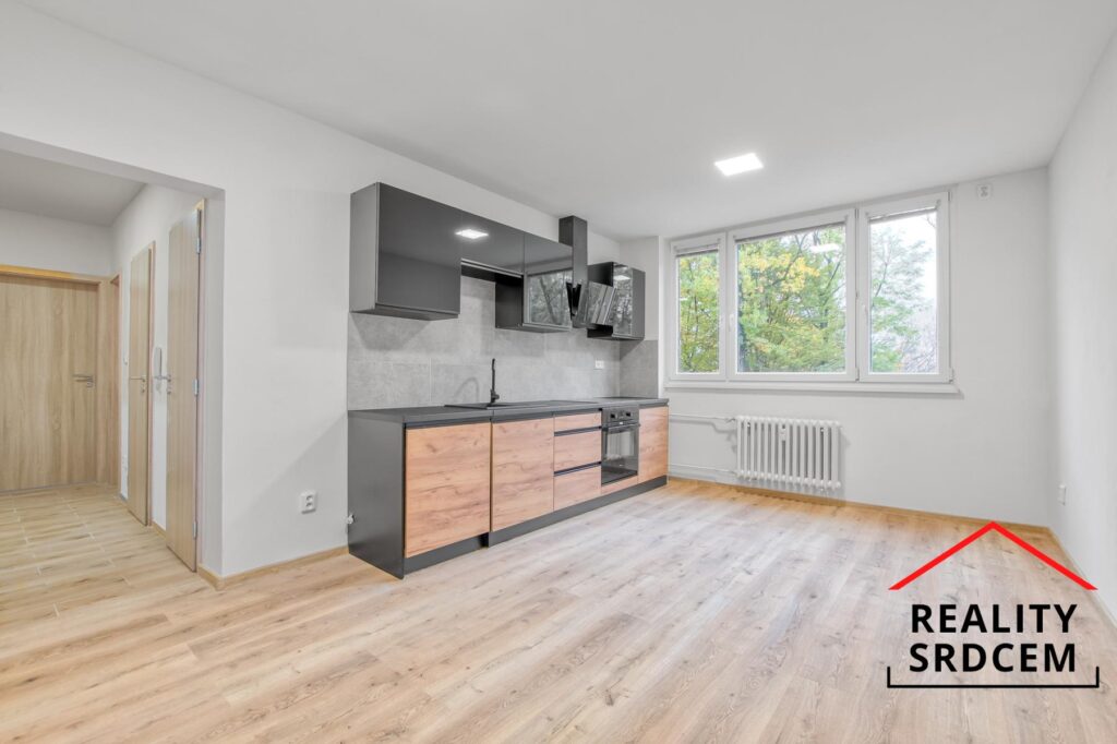 Michal-Lesnak-realitni-makler-Ostrava-prodej-pronajem-nemovitosti-realitni-kancelar-delame-reality-s