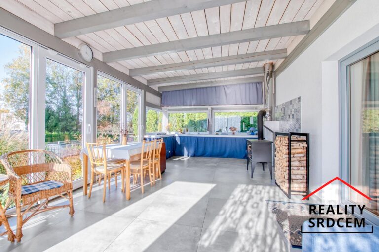 mikita-roman-realitni-makler-horni-domaslavice-pronajem-rodinny-dum