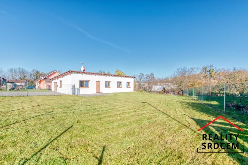 mikita-roman-realitni-makler-tranovice-pronajem-rodinny-dum