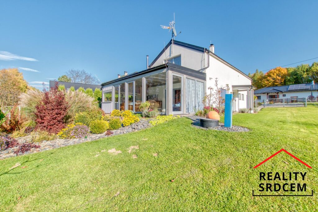 mikita-roman-realitni-makler-horni-domaslavice-pronajem-rodinny-dum