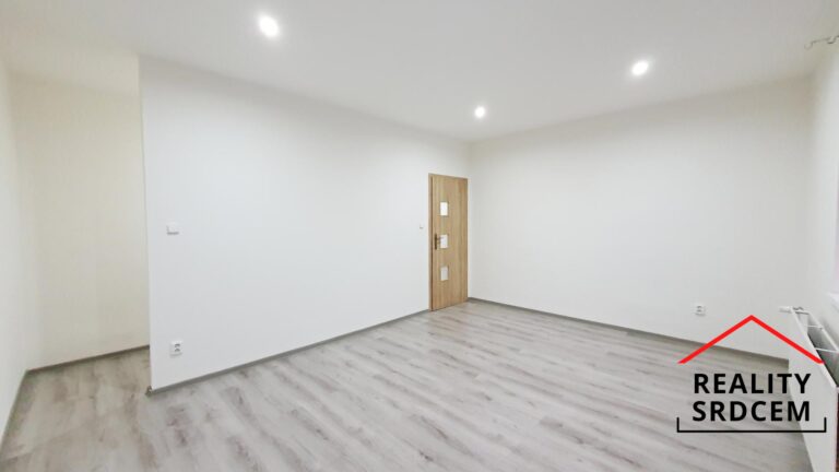 mikita-roman-realitni-makler-ostrava-marianske-hory-pronajem-byt