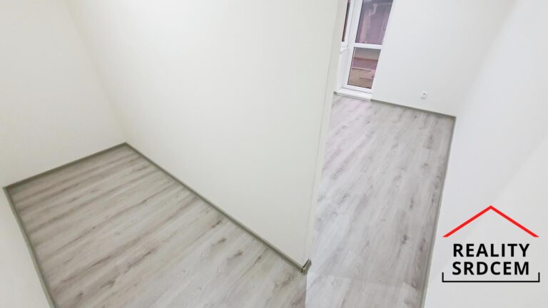 mikita-roman-realitni-makler-ostrava-marianske-hory-pronajem-byt