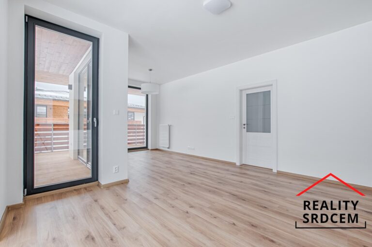 Michal-Lesnak-realitni-makler-prodej-pronajem-nemovitosti-ostrava-karvina-havirov-frydek-mistek-opav