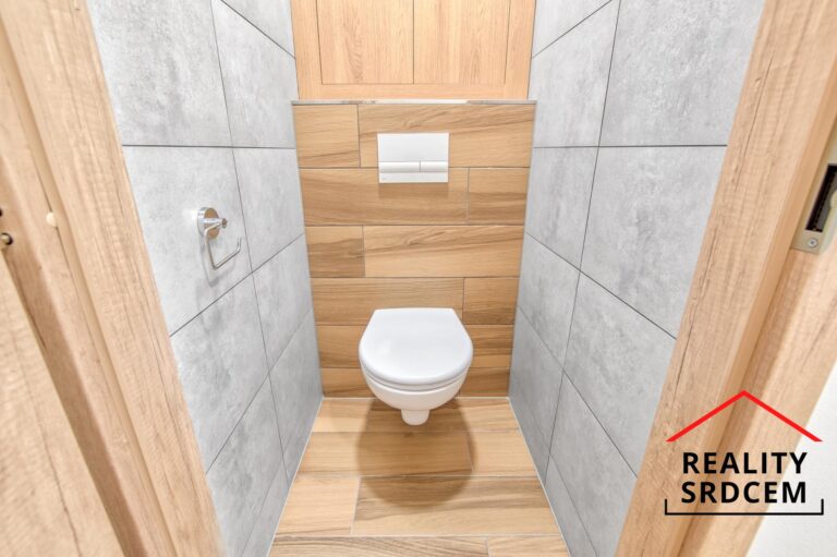 mikita-roman-realitni-makler-frydek-mistek-pronajem-byt