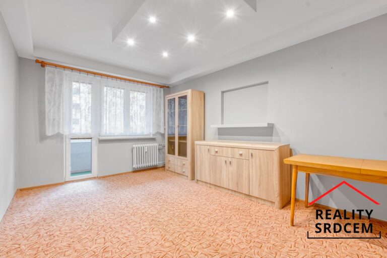 mikita-roman-realitni-makler-frydek-mistek-pronajem-byt