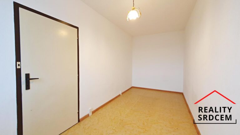 mikita-roman-realitni-makler-frydek-mistek-pronajem-byt