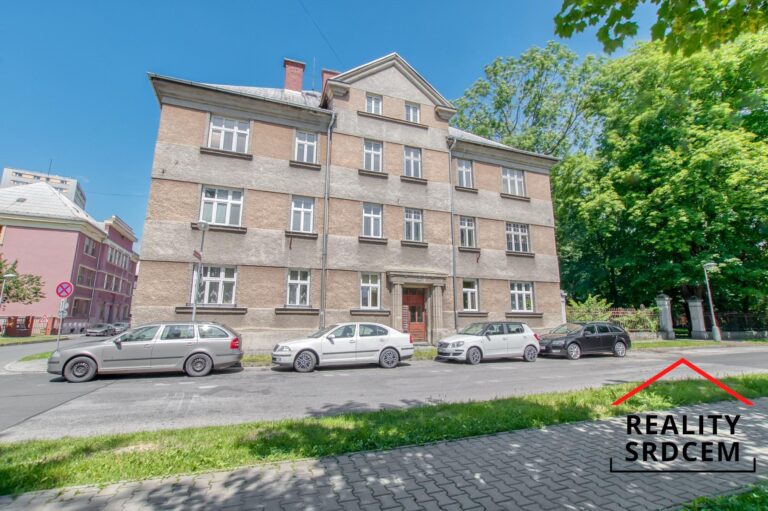 mikita-roman-realitni-makler-frydek-mistek-prodej-byt