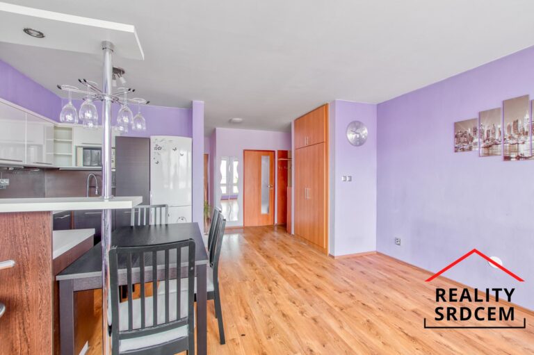 Michal-Lesnak-realitni-makler-prodej-pronajem-nemovitosti-realitni-kancelar-delame-reality-srdcem-re