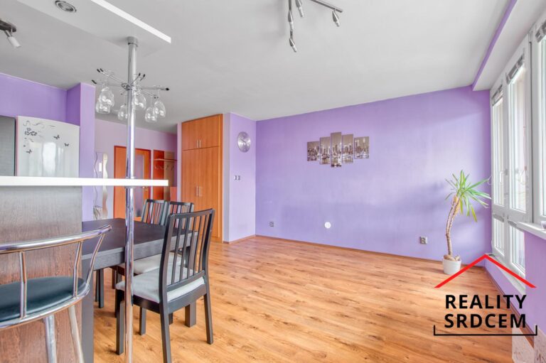 Michal-Lesnak-realitni-makler-prodej-pronajem-nemovitosti-realitni-kancelar-delame-reality-srdcem-re