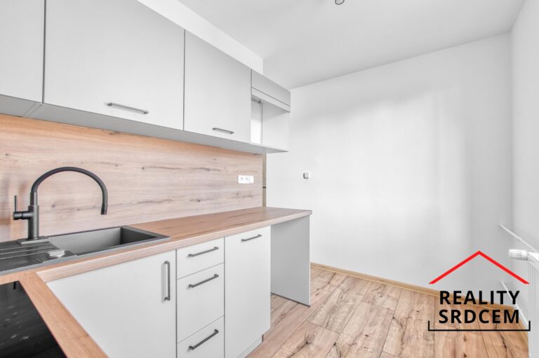 Michal-Lesnak-realitni-makler-prodej-pronajem-nemovitosti-realitni-kancelar-delame-reality-srdcem-1