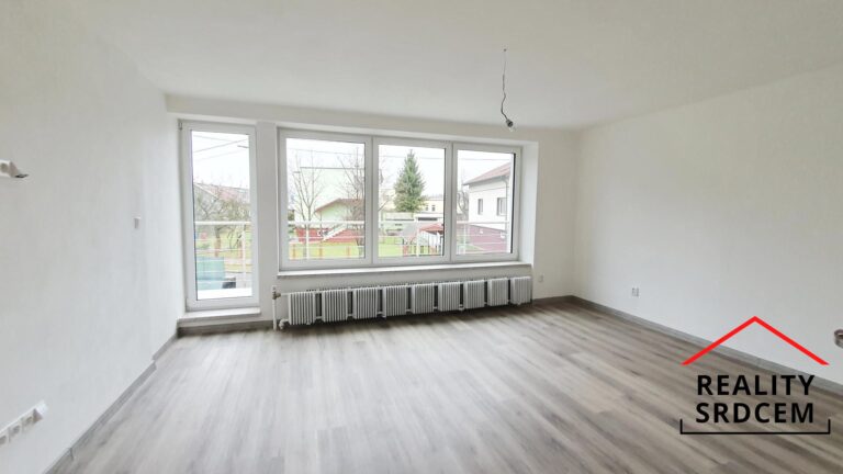 mikita-roman-realitni-makler-frydek-mistek-pronajem-rodinny-dum