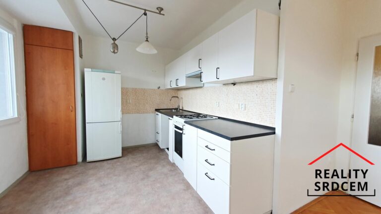 mikita-roman-realitni-makler-ostrava-marianske-hory-pronajem-byt