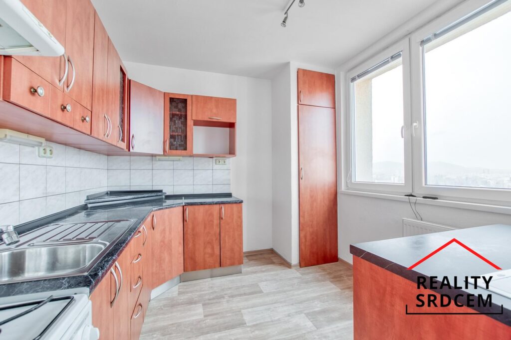 mikita-roman-realitni-makler-frydek-mistek-pronajem-byt