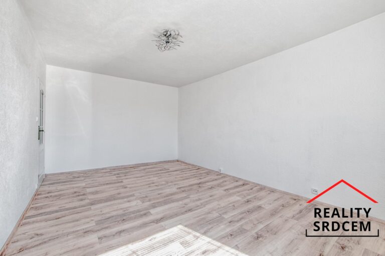 mikita-roman-realitni-makler-frydek-mistek-pronajem-byt