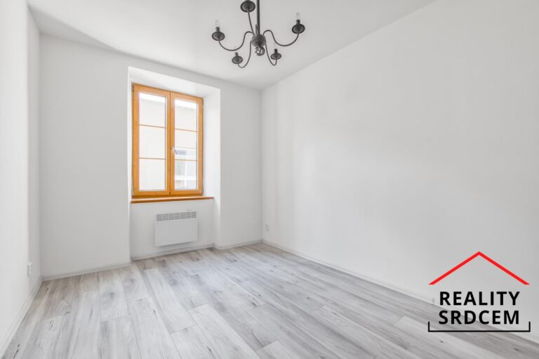 mikita-roman-realitni-makler-frydek-mistek-pronajem-byt