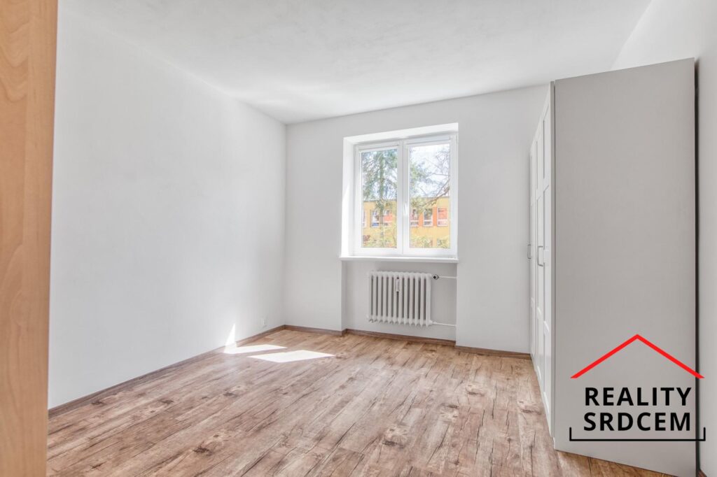 mikita-roman-realitni-makler-frydek-mistek-pronajem-byt