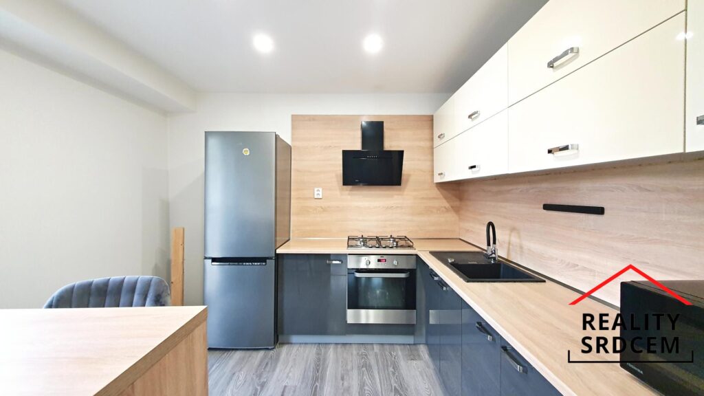 mikita-roman-realitni-makler-frydek-mistek-pronajem-byt