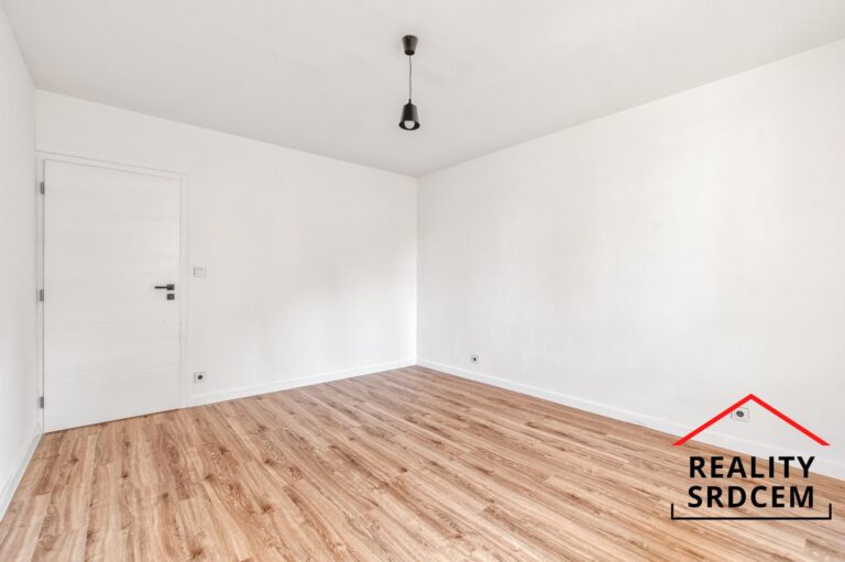 mikita-roman-realitni-makler-frydek-mistek-pronajem-byt