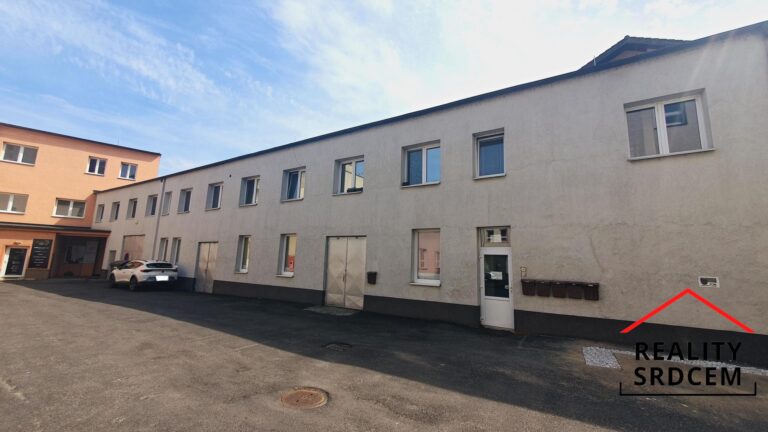 mikita-roman-realitni-makler-frydek-mistek-pronajem-skladovaci-prostory