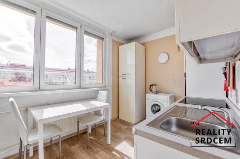 mikita-roman-realitni-makler-frydek-mistek-prodej-byt