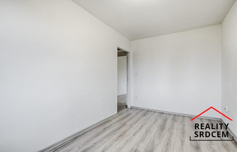 mikita-roman-realitni-makler-frydek-mistek-pronajem-byt