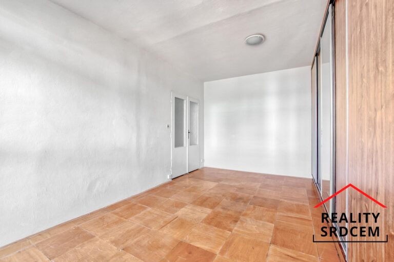 mikita-roman-realitni-makler-frydek-mistek-pronajem-byt