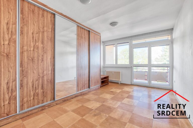 mikita-roman-realitni-makler-frydek-mistek-pronajem-byt