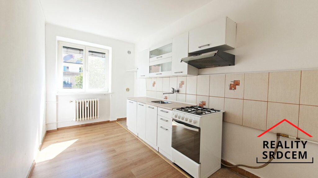 mikita-roman-realitni-makler-ostrava-poruba-podnajem-byt