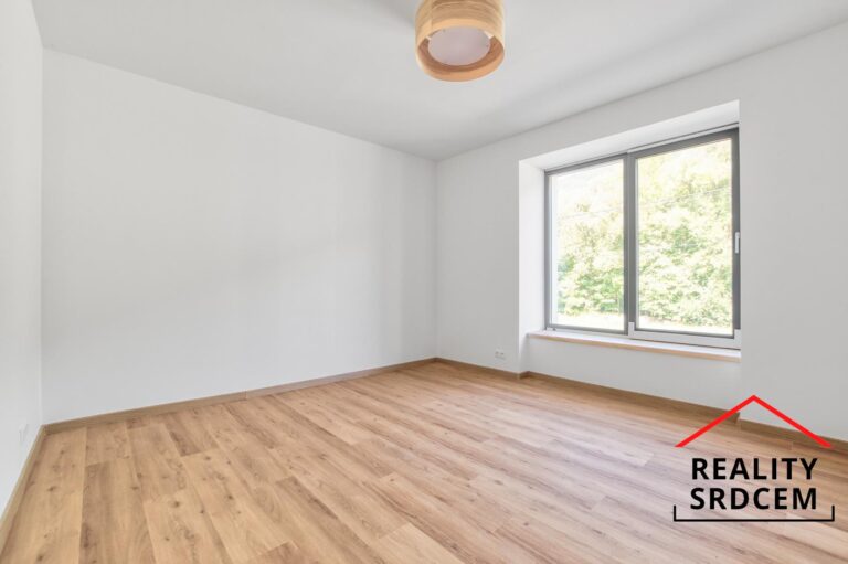 mikita-roman-realitni-makler-pronajem-trinec-tyra-rezidence-byt