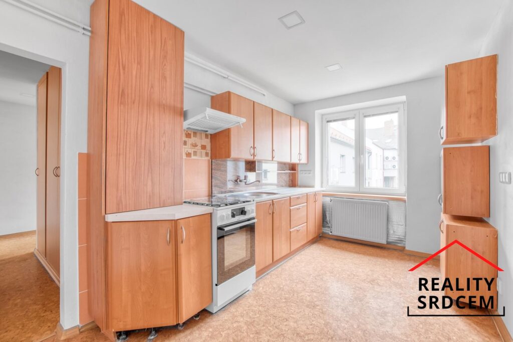 mikita-roman-realitni-makler-frydek-mistek-pronajem-byt