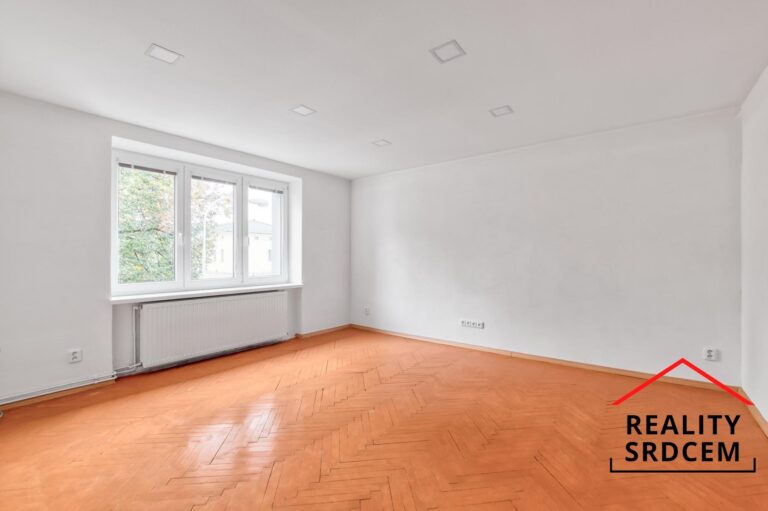 mikita-roman-realitni-makler-frydek-mistek-pronajem-byt