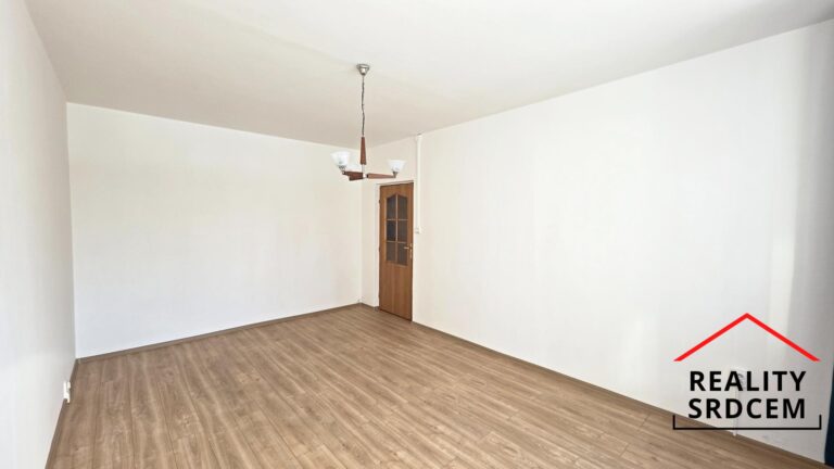 mikita-roman-realitni-makler-frydek-mistek-pronajem-byt