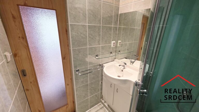 mikita-roman-realitni-makler-frydek-mistek-pronajem-byt