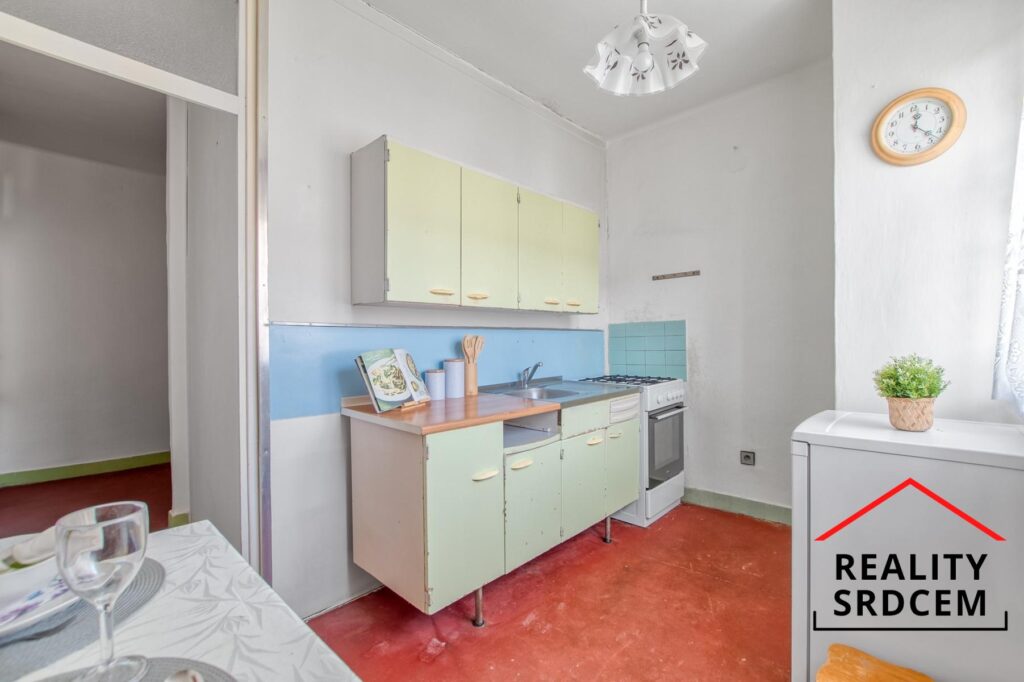 Prodej bytu v os. vlast. o velikosti 2+1+lodžie/55m2 naul. Tř. Těreškovové, Karviná – Mizerov