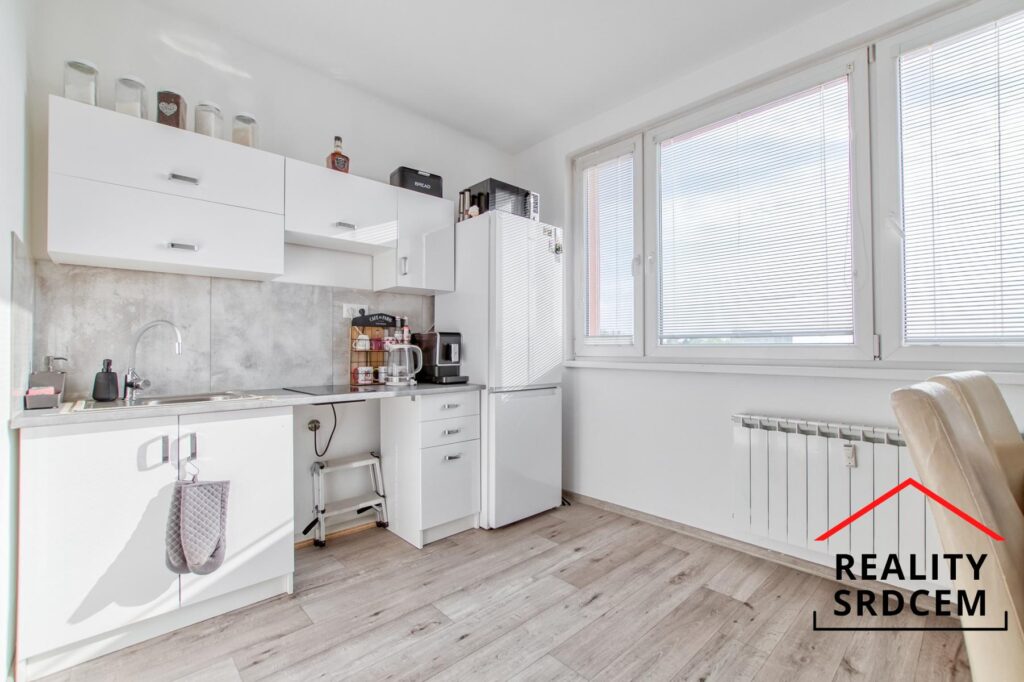 Pronájem družs. bytu o velikosti 1+1+balkon/42 m2 na ul. Centrum, Karviná – Mizerov