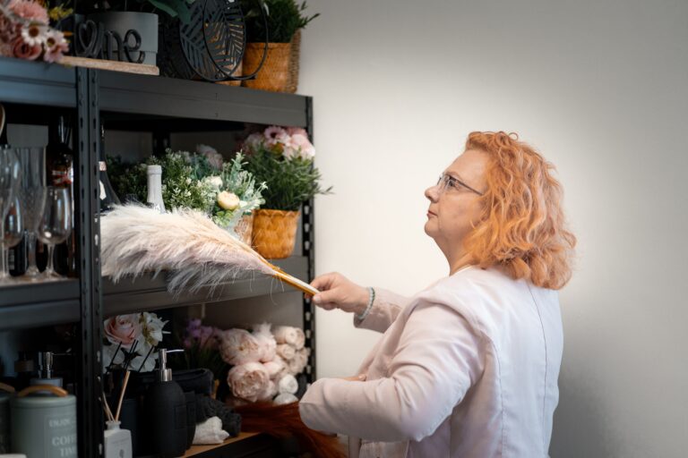 Sledujte nás na sociálních sítích 3