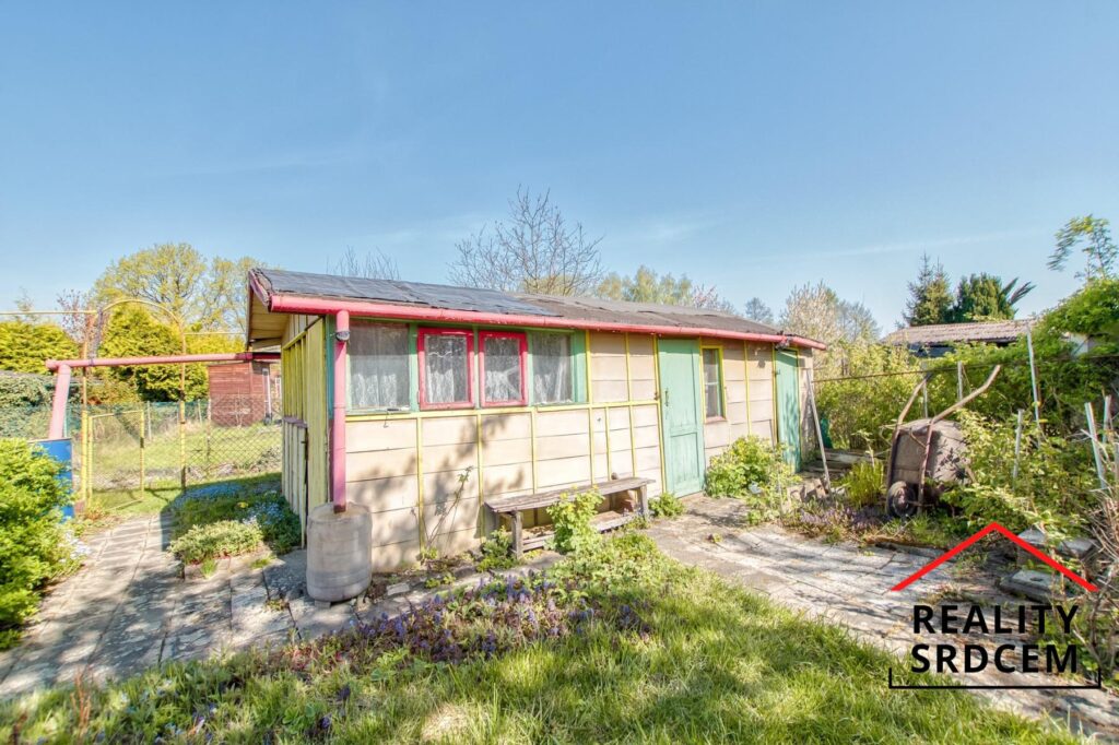 Prodej chatky 21 m2 s pozemkem 214 m2, Karviná – Olšiny